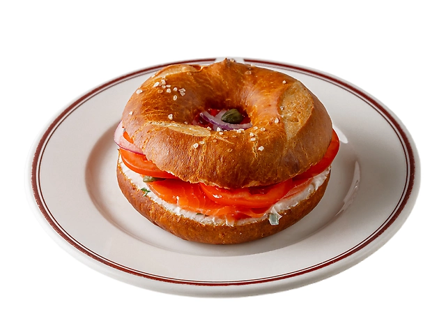 Од.бублик із лососем та каперсами