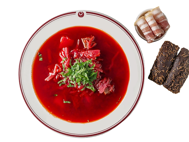 Борщ червоний з телятиною і сметаною