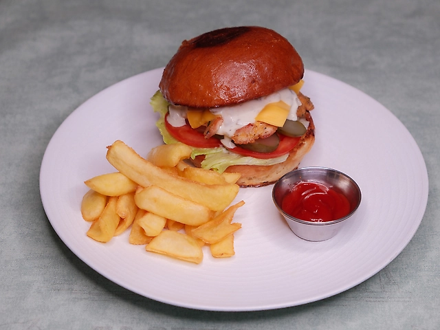 Булочка с курочкой