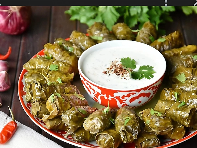 Долма баранина с мацони