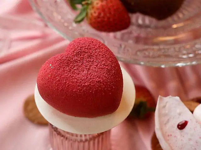 Серце тістечко