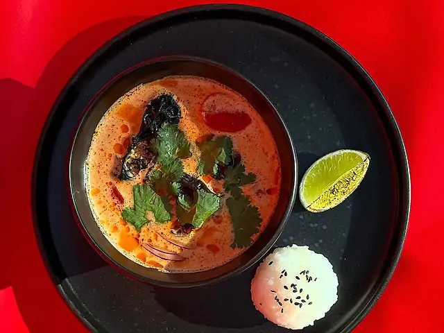 Том-ям із креветками