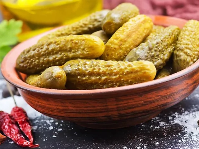 Огірок марінований