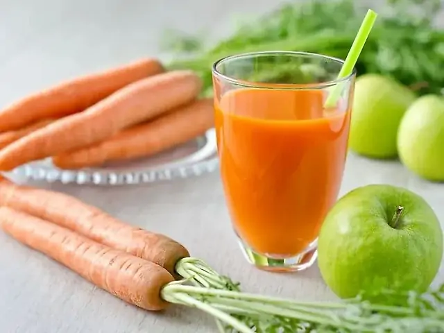 Яблучно-моркв'яний