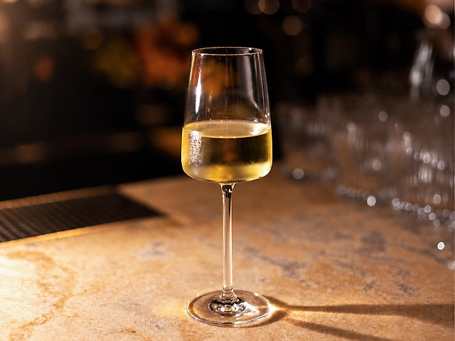 Semeli Moschofilero White, Греція