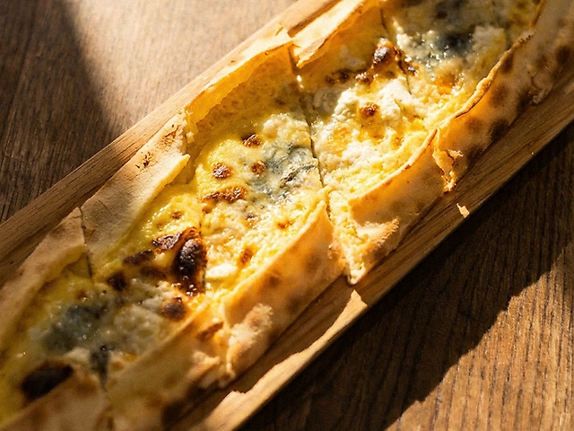 Пенірлі Витримані грецькі сири