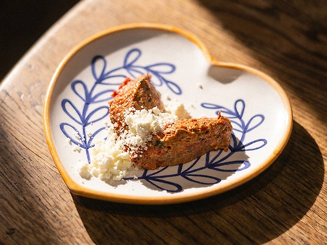 Тірокафтері  рубаний запечений перець з фетою