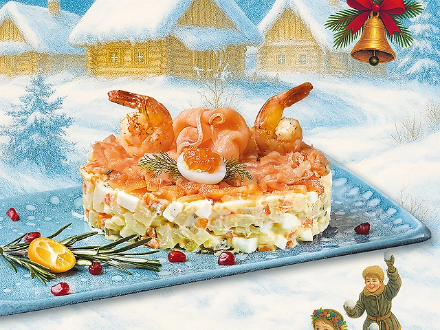 Салат Новорічне Олів'є з сьомгою та королівськими креветками
