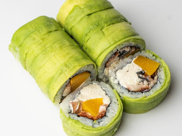 Рол Момо авокадо