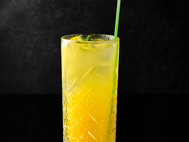 Манго-маракуйя лимонад