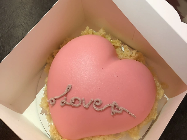 Мусовий тортик серце, Манго маракуйя 0,9л