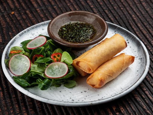 Спрінг-рол с креветкою, крабом