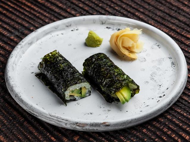 Хенд-рол авокадо