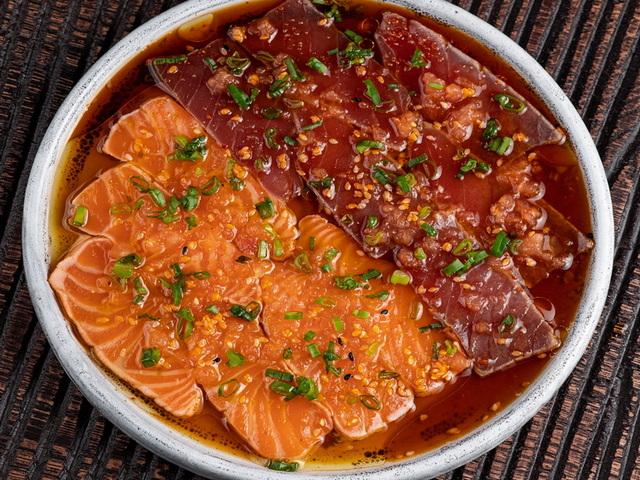 Татакі лосось і тунець