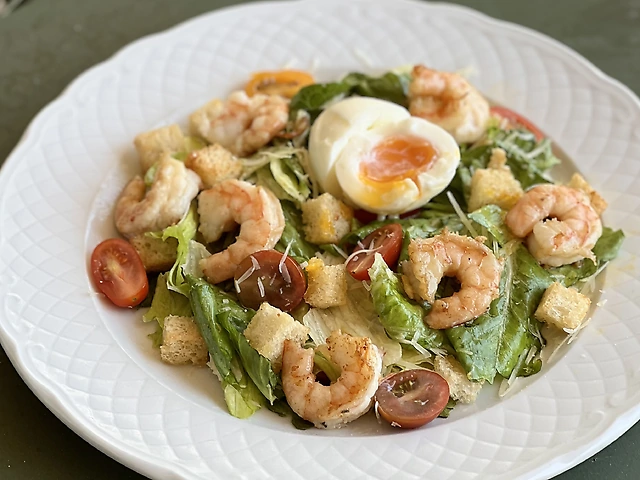 Цезарь з креветкою