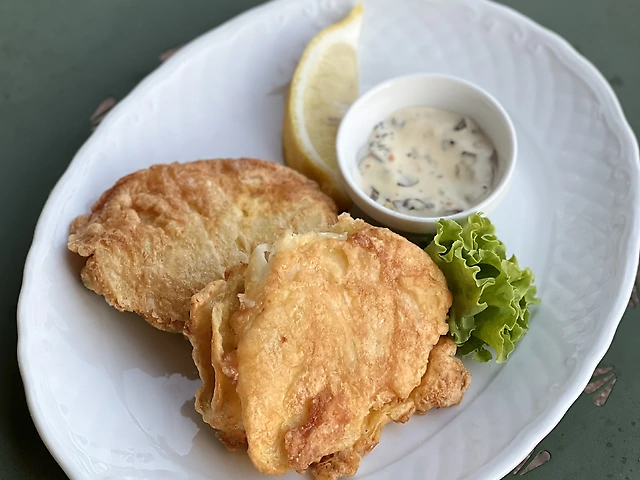 Судак смажений у картопляній скоринці