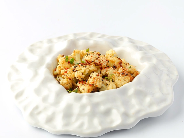 Цвітна капуста, глазурована фірмовим соусом з маракуї