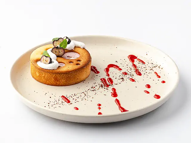 Вишнево-бананова тарта