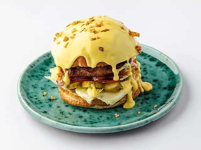 Бургер з біфштексом із курки