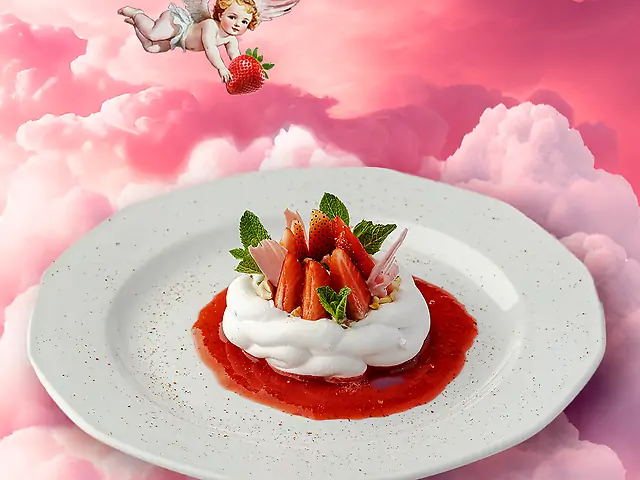 Meringue with Strawberries