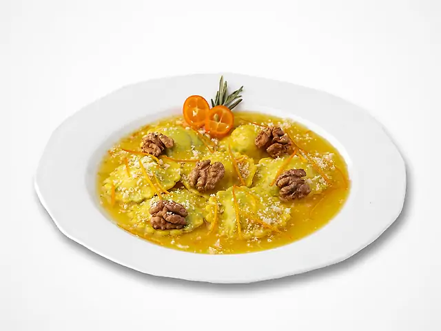 Равіолі з кроликом на вершково-апельсиновому соусі