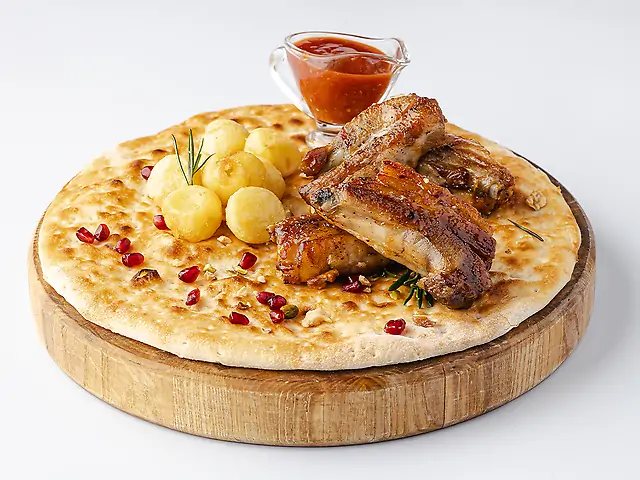 Ребра у гранатовому соусі