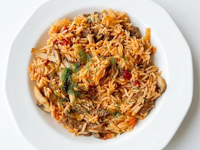 Яловичина з рисом
