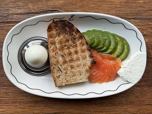 Simple Salmon
