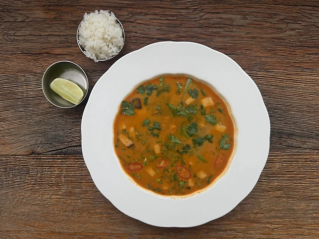 Том ям з аргентинською креветкою та судаком