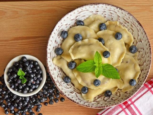 Вареники з чорницею