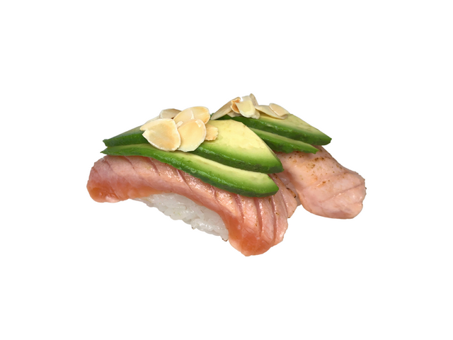 Опалений лосось з авокадо і мигдалем