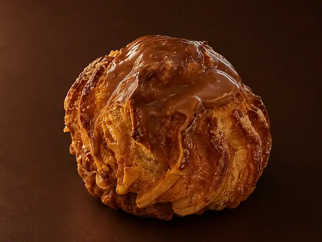 Профитроль соленая карамель