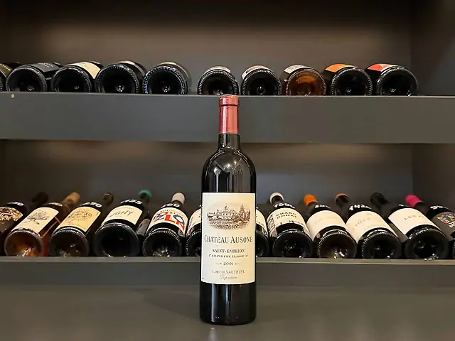 Chateau Ausone - Saint-Emilion Grand Cru, 2001