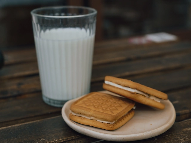 Печиво з маслом та молоком