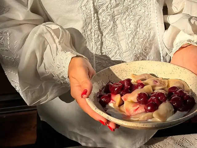 Вареники з вишнями