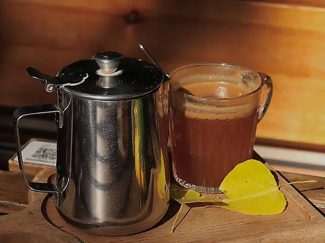 Чай запечене карамельне яблуко