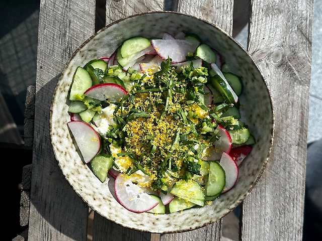 Green salad з яєчним мусом