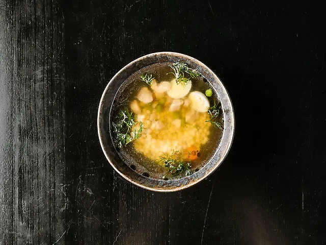 Курячий бульон з птітімом