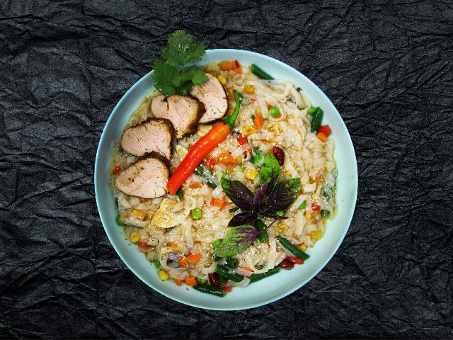 WOK з свининою