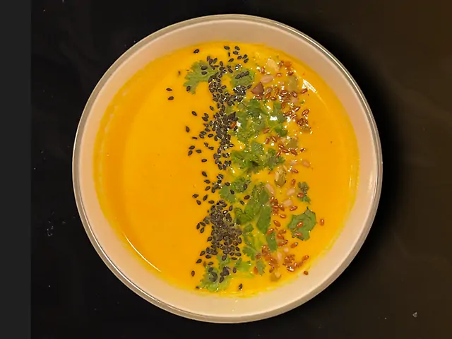 Пряний крем-суп з морквою
