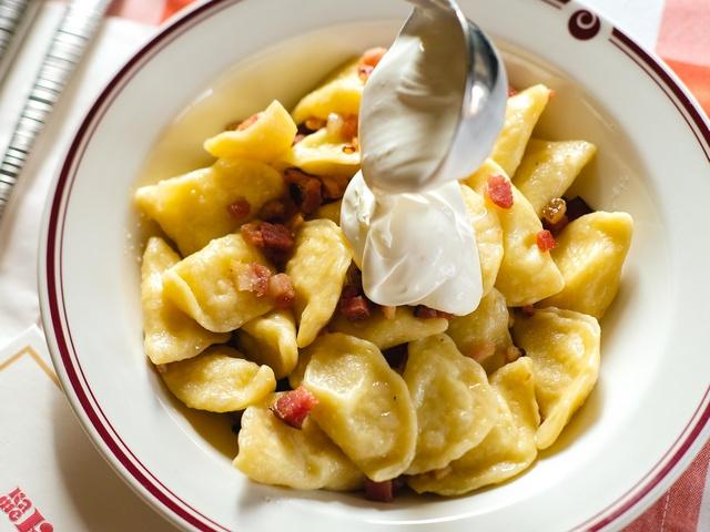 Вареники с картофелем и беконом