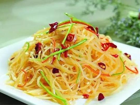 125、酸辣土豆丝Кисло-гостра картопляна стружка