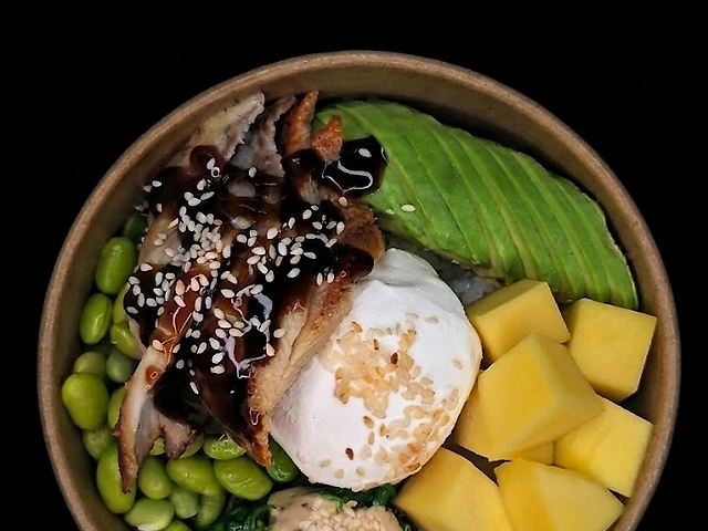 Боул з вугрем