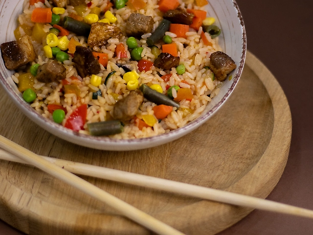 Тахан зі свининою