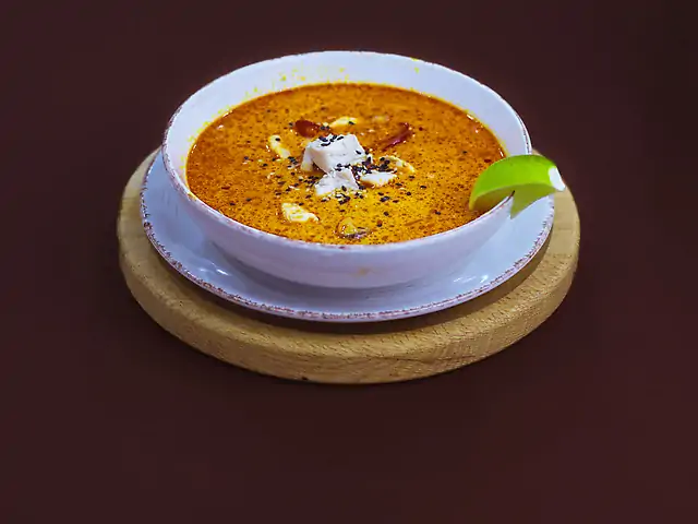 Том Ям з куркою