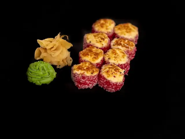 Печений рол з Лососем