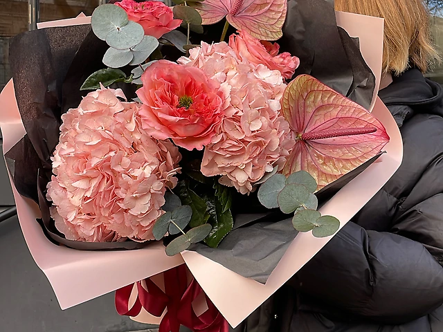 2700 с антуриумом