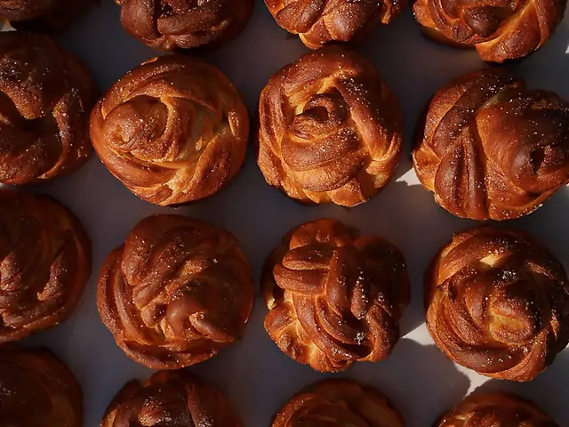 Булочка з кардамоном