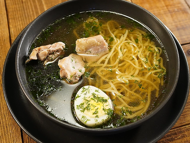 Курячий суп з вермішеллю