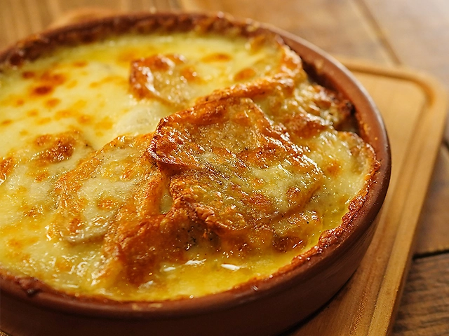 Яловичий язик в кеци